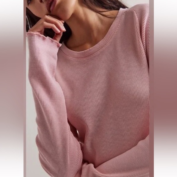 We The Free Easy Does It Tee in Pink XS NWOT Retail $54 - Picture 3 of 6